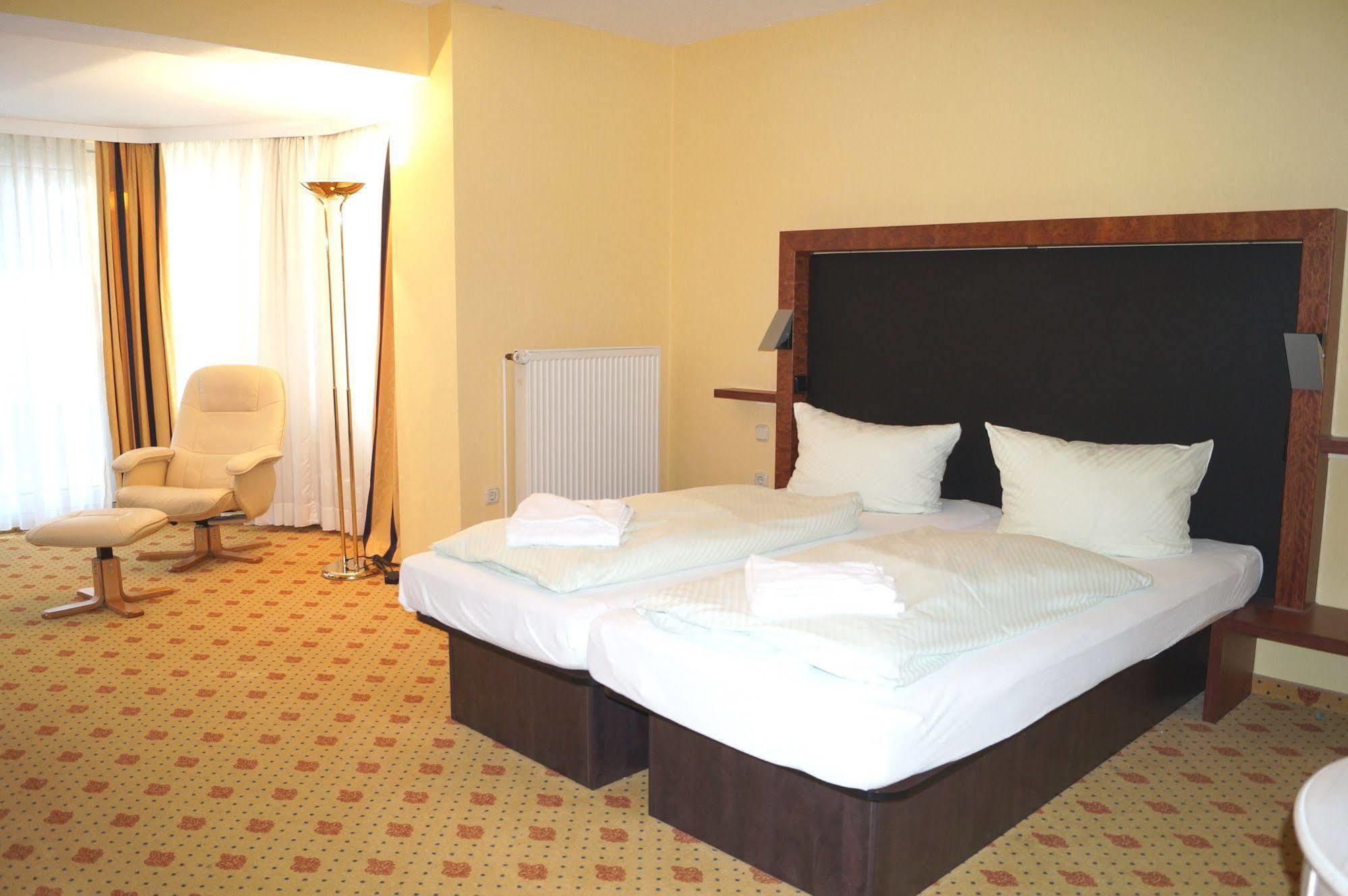 Regiohotel Germania Am Kurpark Bad Harzburg Kültér fotó